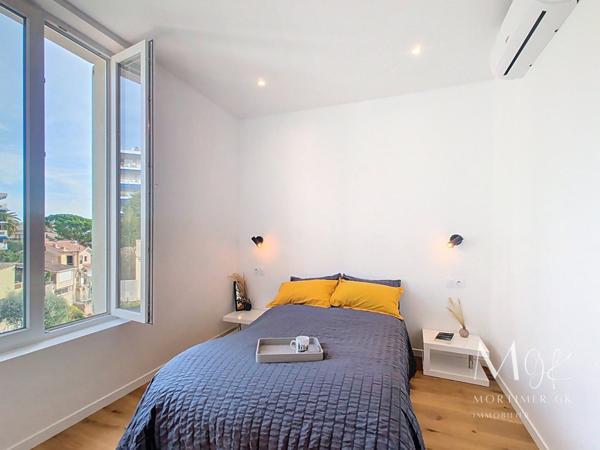 Appartement à VILLEFRANCHE SUR MER (06230)