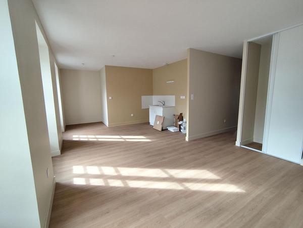 Appartement La Mothe Saint Heray 3 pièce(s) 68.8 m2, La mothe saint heray 79800