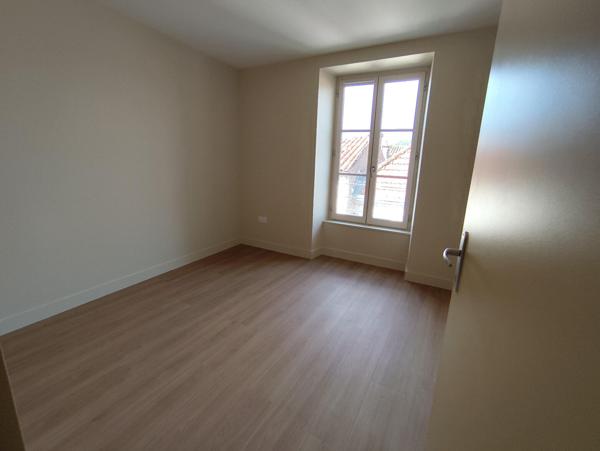 Appartement La Mothe Saint Heray 3 pièce(s) 68.8 m2, La mothe saint heray 79800