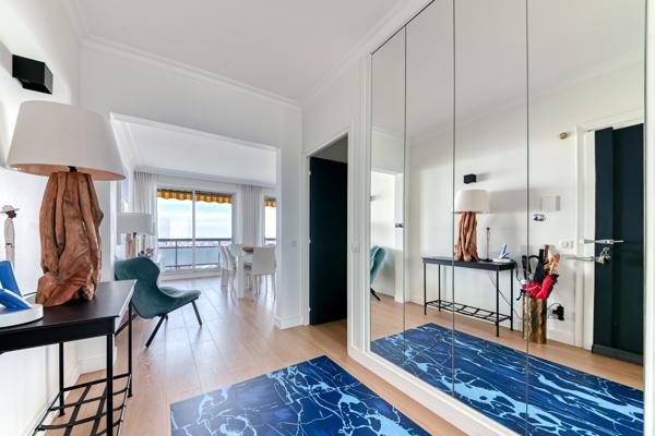 LYON 5 - Saint-Irénée : 3 pièces 97 m2 avec balcon et vue panoramique