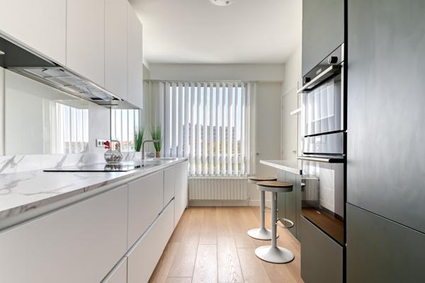 LYON 5 - Saint-Irénée : 3 pièces 97 m2 avec balcon et vue panoramique