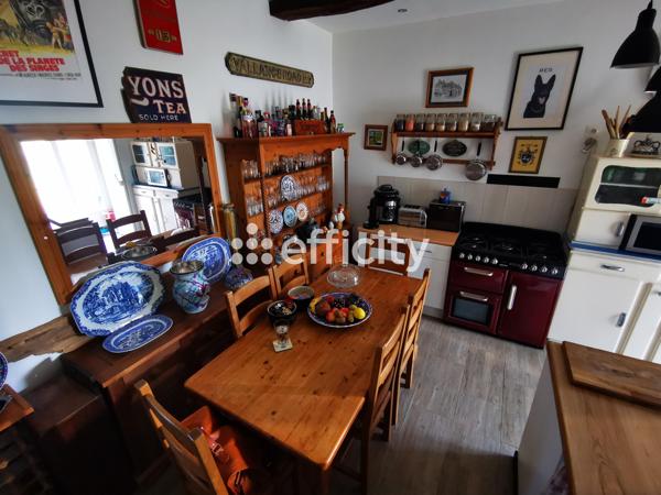 Maison
         4 pièces
        - 134 m² Exclusivité 250 000 € *
