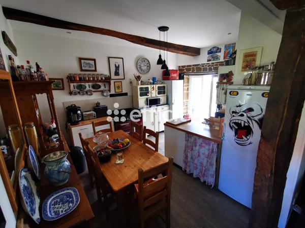 Maison
         4 pièces
        - 134 m² Exclusivité 250 000 € *