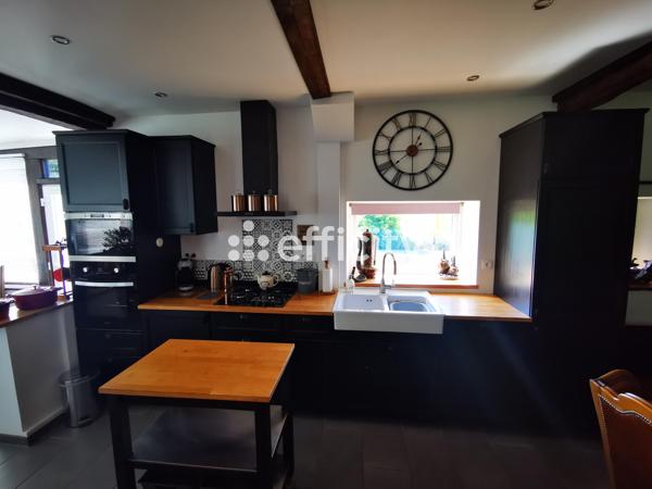 Maison
         4 pièces
        - 134 m² Exclusivité 250 000 € *