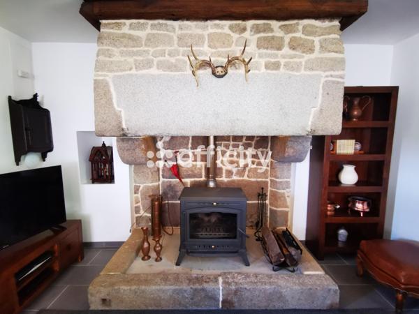 Maison
         4 pièces
        - 134 m² Exclusivité 250 000 € *