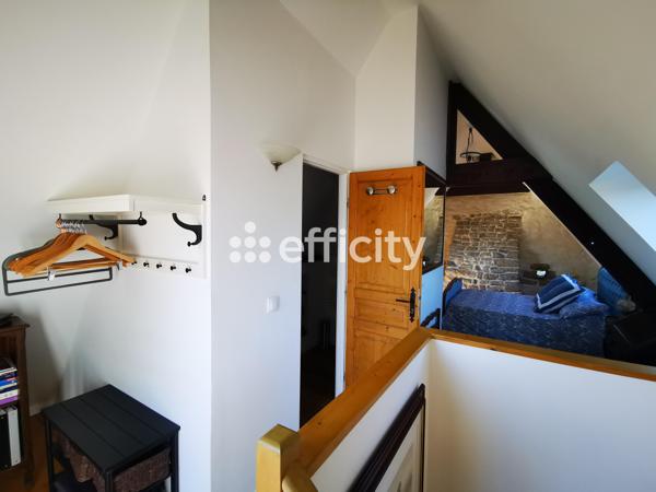 Maison
         4 pièces
        - 134 m² Exclusivité 250 000 € *