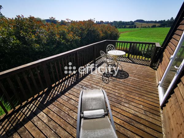 Maison
         4 pièces
        - 134 m² Exclusivité 250 000 € *