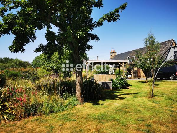 Maison
         4 pièces
        - 134 m² Exclusivité 250 000 € *