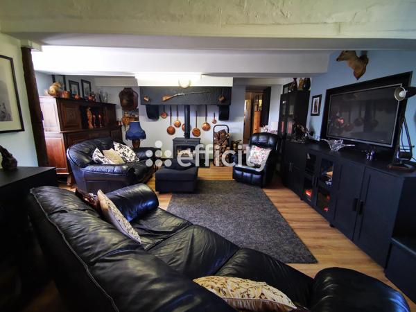 Maison
         4 pièces
        - 134 m² Exclusivité 250 000 € *