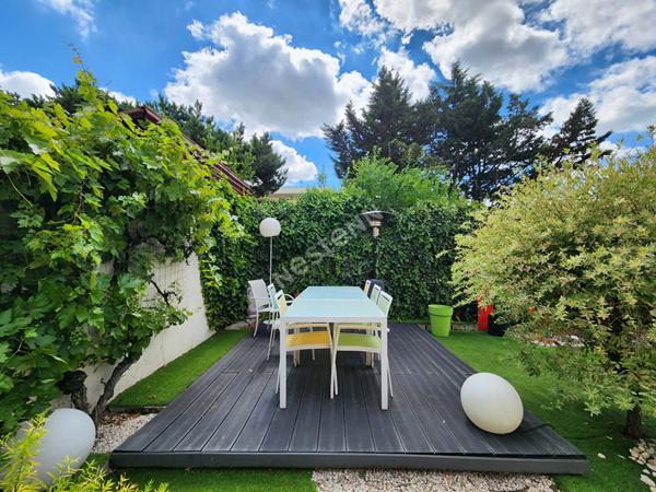 Maison Nanterre 5 pièces avec un studio de 27m² et jardins