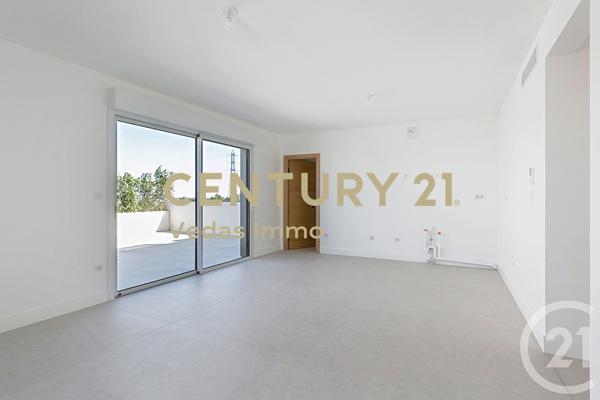 Appartement F3 à vendre  3 pièces - 83,66 m2 ST JEAN DE VEDAS - 34