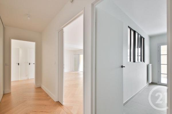 Appartement F4 à vendre  4 pièces - 84,02 m2 COURBEVOIE - 92