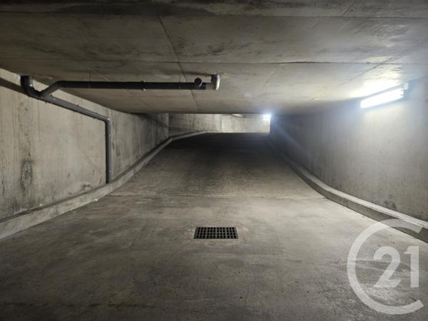 Appartement F4 à vendre  4 pièces - 84,02 m2 COURBEVOIE - 92