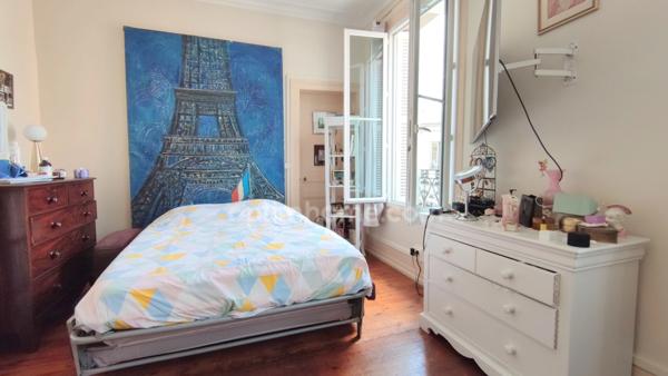Appartement Haussmanien Immeuble sécurisé 97 m² de Grand Standing
