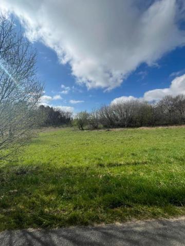 Terrain Paussac Et Saint Vivien 2543 m2