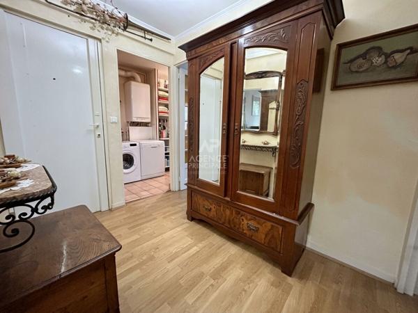 Appartement Poissy 4 pièce(s) 69m2 229 000 € **  - Référence  9412