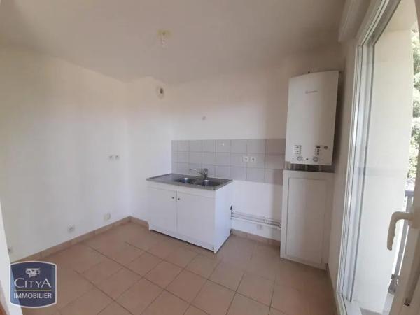 Appartement à louer 3 pièces 64m²