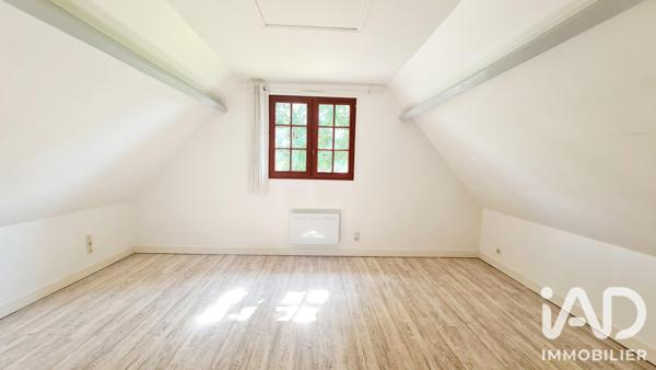 Maison à vendre 9 pièces 227 m² Surville