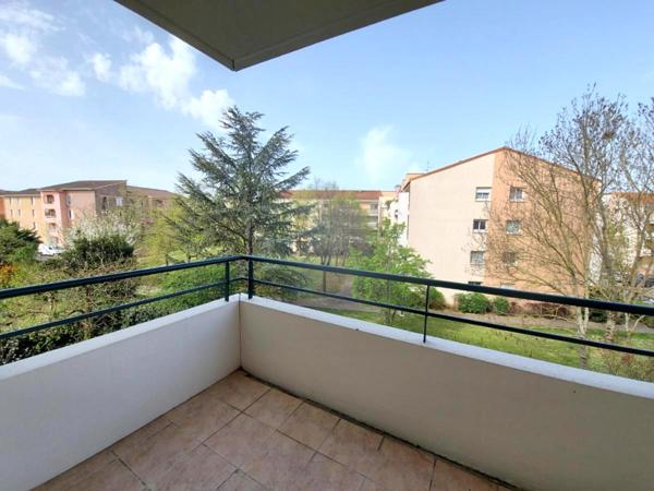 Location appartement Blagnac - 2 pièce(s) - 35 m² - 545 € par mois