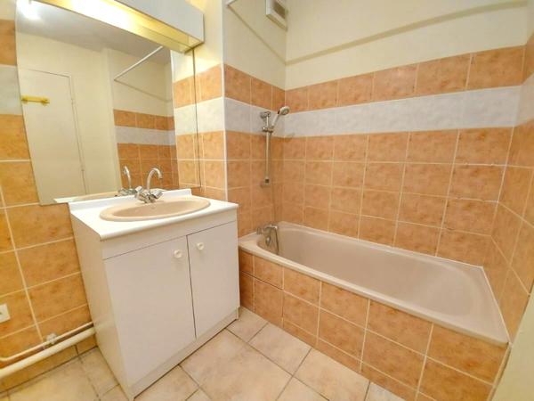 Location appartement Blagnac - 2 pièce(s) - 35 m² - 545 € par mois