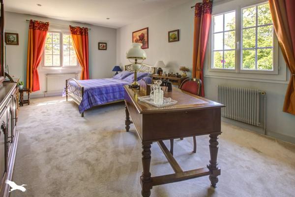 Maison à vendre 472 500 € La Chapelle-aux-Brocs 5 p 186 m² DPE D