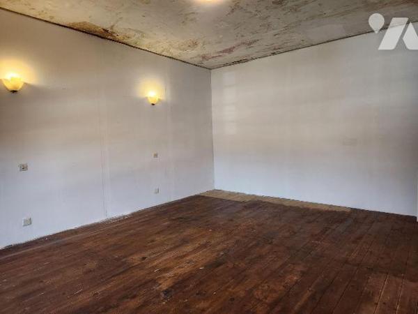 À vendre aux Forges-Saint-Bernard, dans un environnement calme et agréable, à seulement 15 minu...