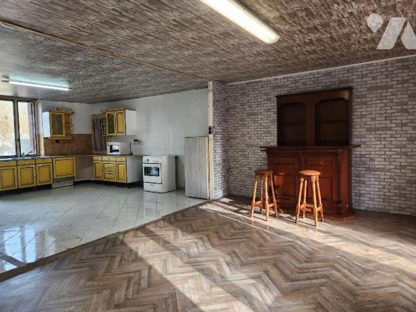 À vendre aux Forges-Saint-Bernard, dans un environnement calme et agréable, à seulement 15 minu...