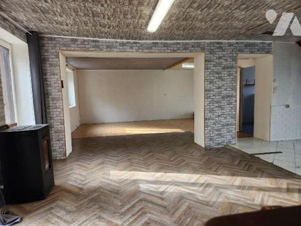 À vendre aux Forges-Saint-Bernard, dans un environnement calme et agréable, à seulement 15 minu...