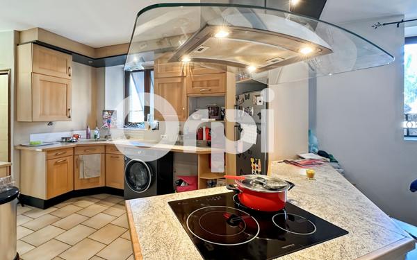 Appartement à vendre    3 pièces •  Ruoms