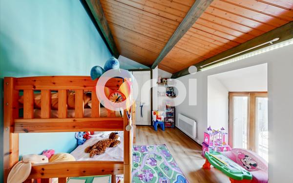 Appartement à vendre    3 pièces •  Ruoms