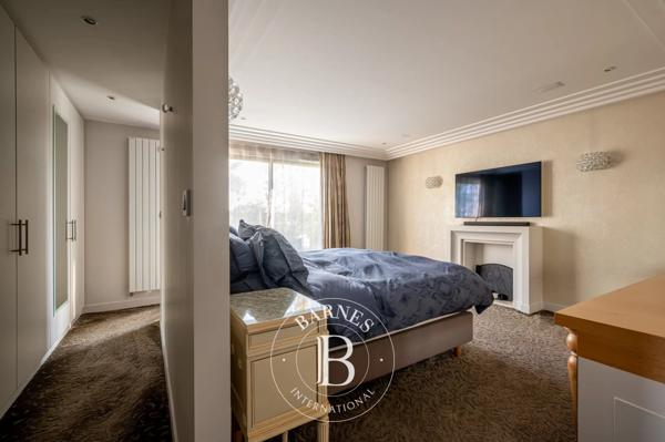 Rueil-Malmaison, Appartement 3 Chambres -  193 m² à vendre