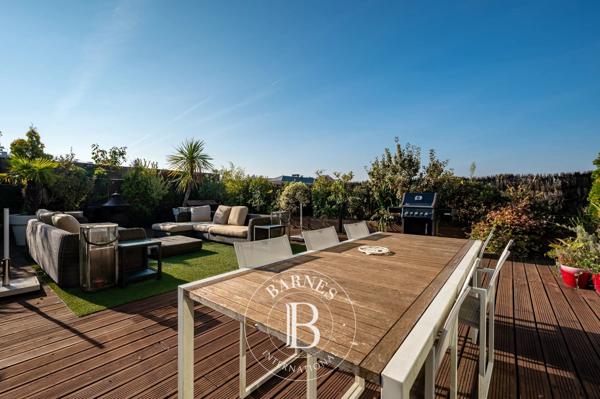Rueil-Malmaison, Appartement 3 Chambres -  193 m² à vendre
