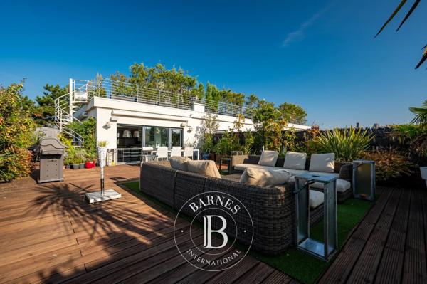 Rueil-Malmaison, Appartement 3 Chambres -  193 m² à vendre