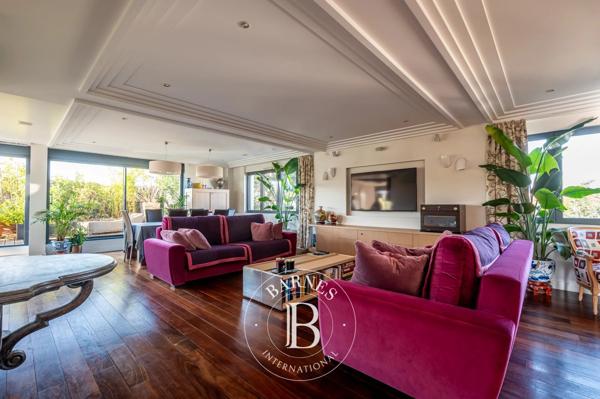 Rueil-Malmaison, Appartement 3 Chambres -  193 m² à vendre