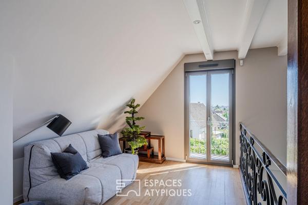 Propriété de caractère avec extension contemporaine et piscine