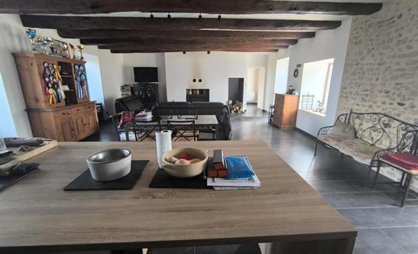 IDEAL CHEVAUX ou CHIENS. CALME, SANS NUISANCE