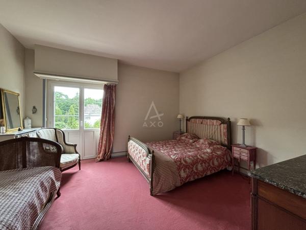 PROPRIETE BOURGEOISE/  PARC DE 1.7 ha/ 320 m² habitable