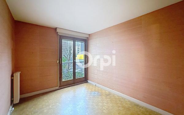 Appartement à vendre    4 pièces • 81,31 m2 Paris 15