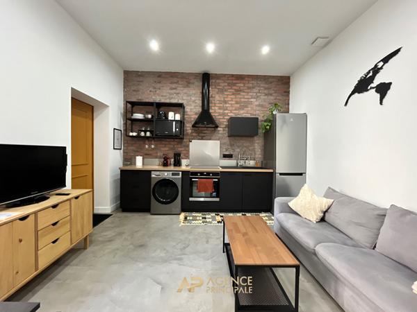 Appartement La Rochelle 2 pièce(s) 33 m2 €191 000 ** - Référence FQ693