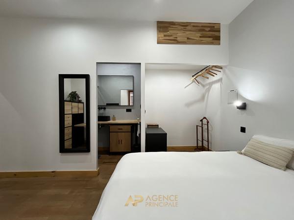 Appartement La Rochelle 2 pièce(s) 33 m2 €191 000 ** - Référence FQ693