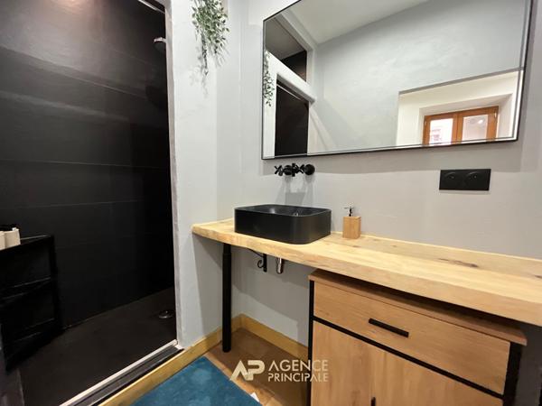 Appartement La Rochelle 2 pièce(s) 33 m2 €191 000 ** - Référence FQ693