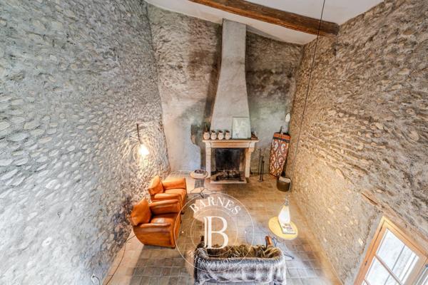 Digne-les-Bains, Propriété 3 Chambres -  340 m² à vendre