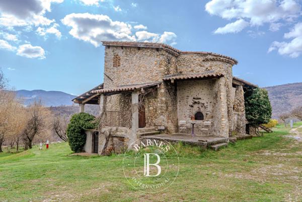 Digne-les-Bains, Propriété 3 Chambres -  340 m² à vendre