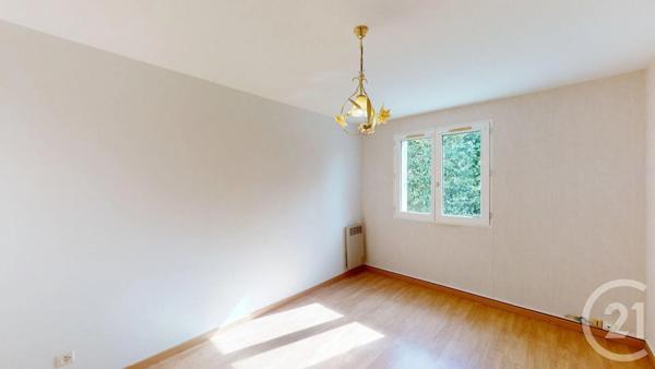 Appartement T3 à vendre  3 pièces - 85,14 m 2   LE CROISIC  - 44