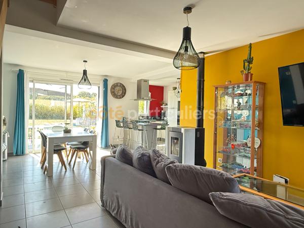 Vente
                Maison115 m² - 7 Pièces -
                    FORCE (53260)