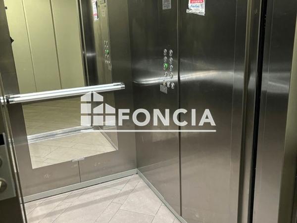 Location Appartement 2 pièces 42.52 m² - 55 AVENUE DU POINT DU JOUR Lyon 69005