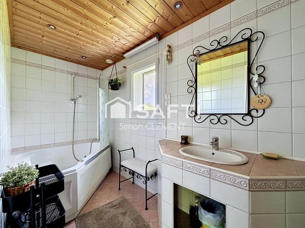 Maison individuelle, beau terrain