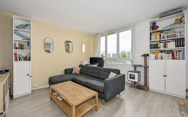 Appartement à vendre    3 pièces • 56,77 m2 Vanves