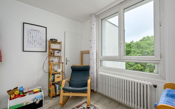 Appartement à vendre    3 pièces • 56,77 m2 Vanves