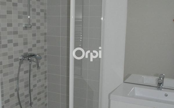 Appartement à vendre    2 pièces • 48,75 m2 Saint-Priest